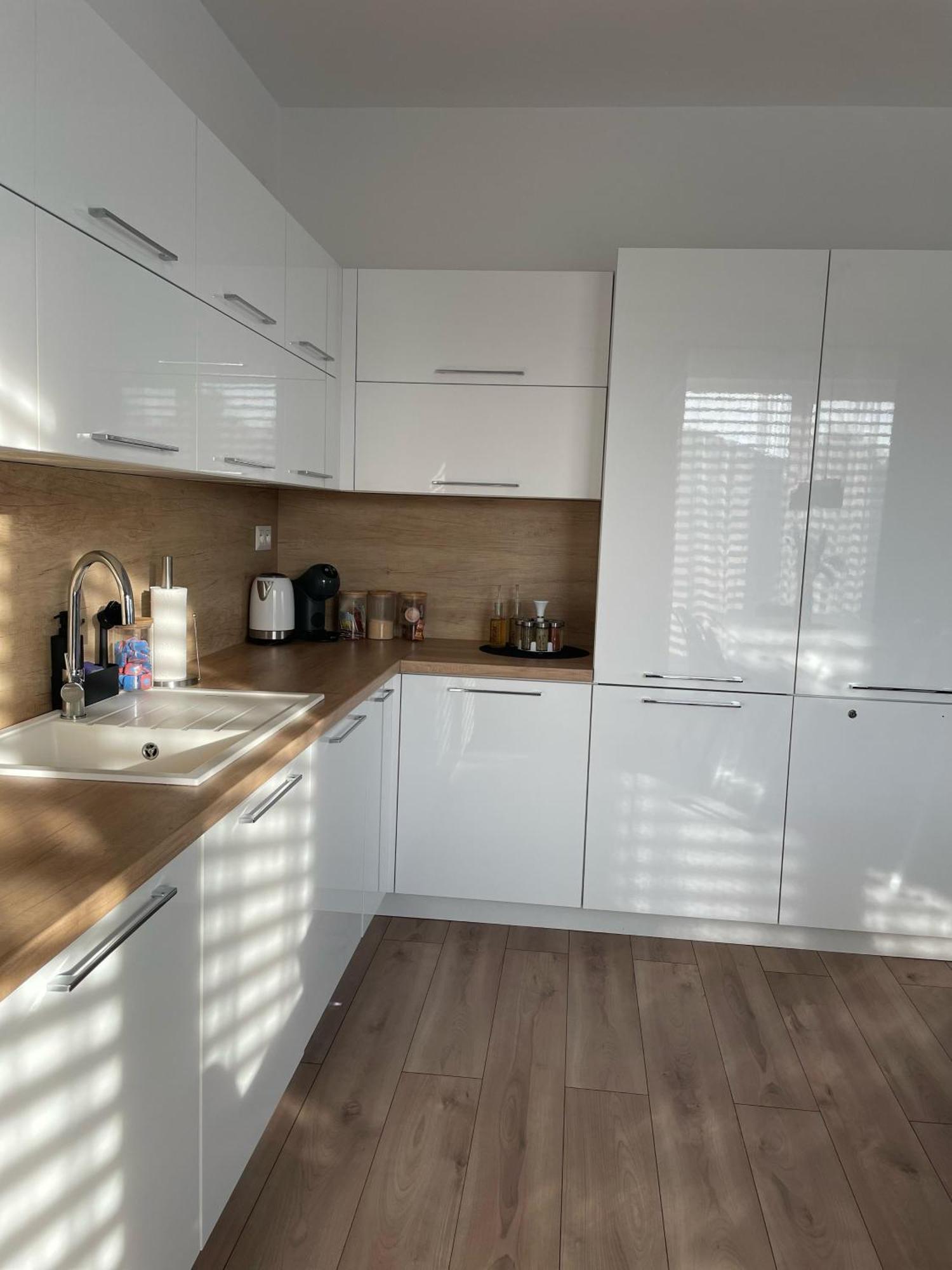 Klimatizovany Apartmanovy Dom, S Virivkou, 1B Сенець Екстер'єр фото