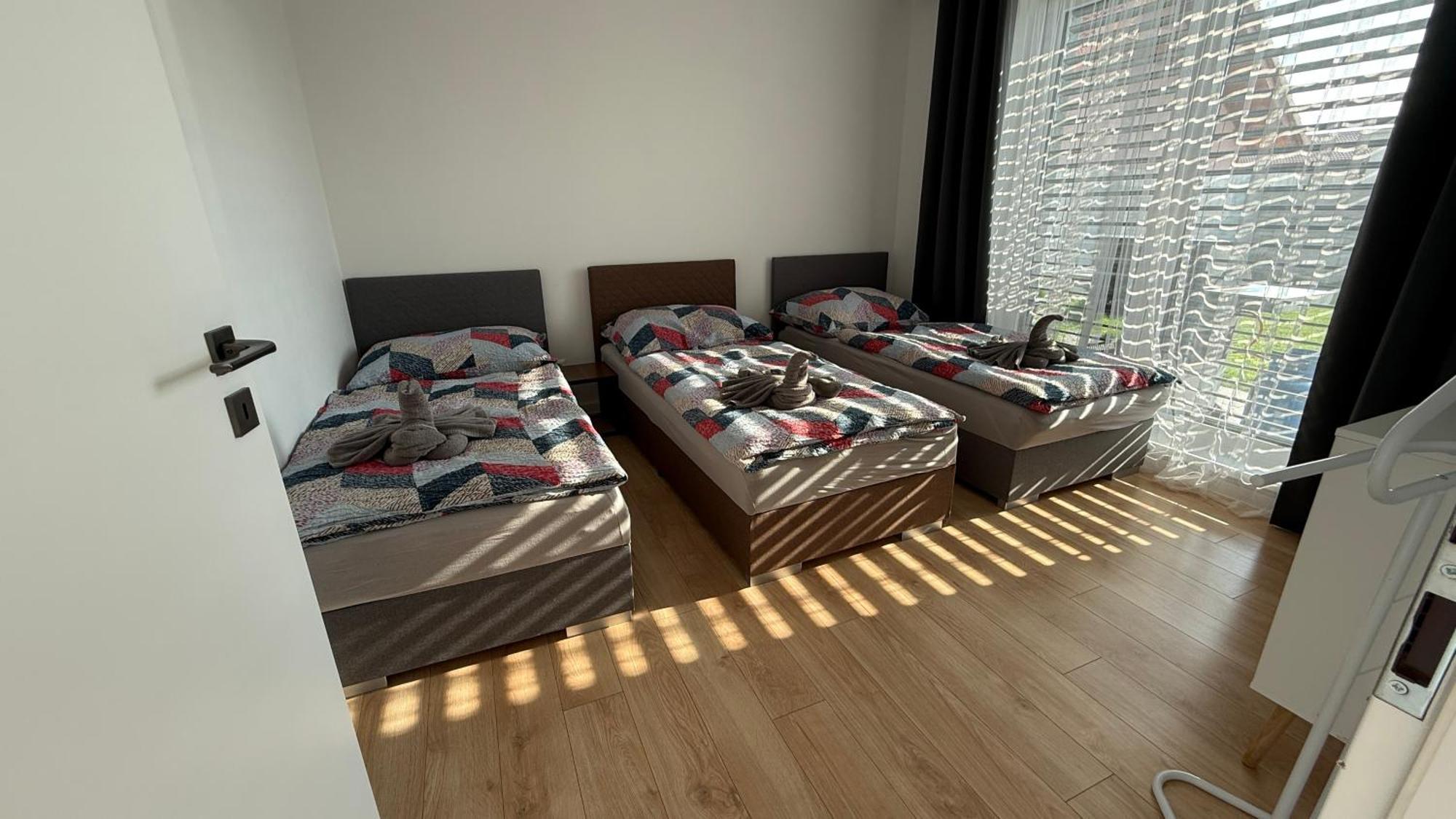 Klimatizovany Apartmanovy Dom, S Virivkou, 1B Сенець Екстер'єр фото